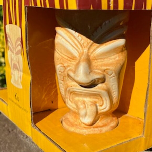 TIKI MUG 4 PIECE SET 12 OZ CERAMIC NEW IN BOX - Picture 2 of 5